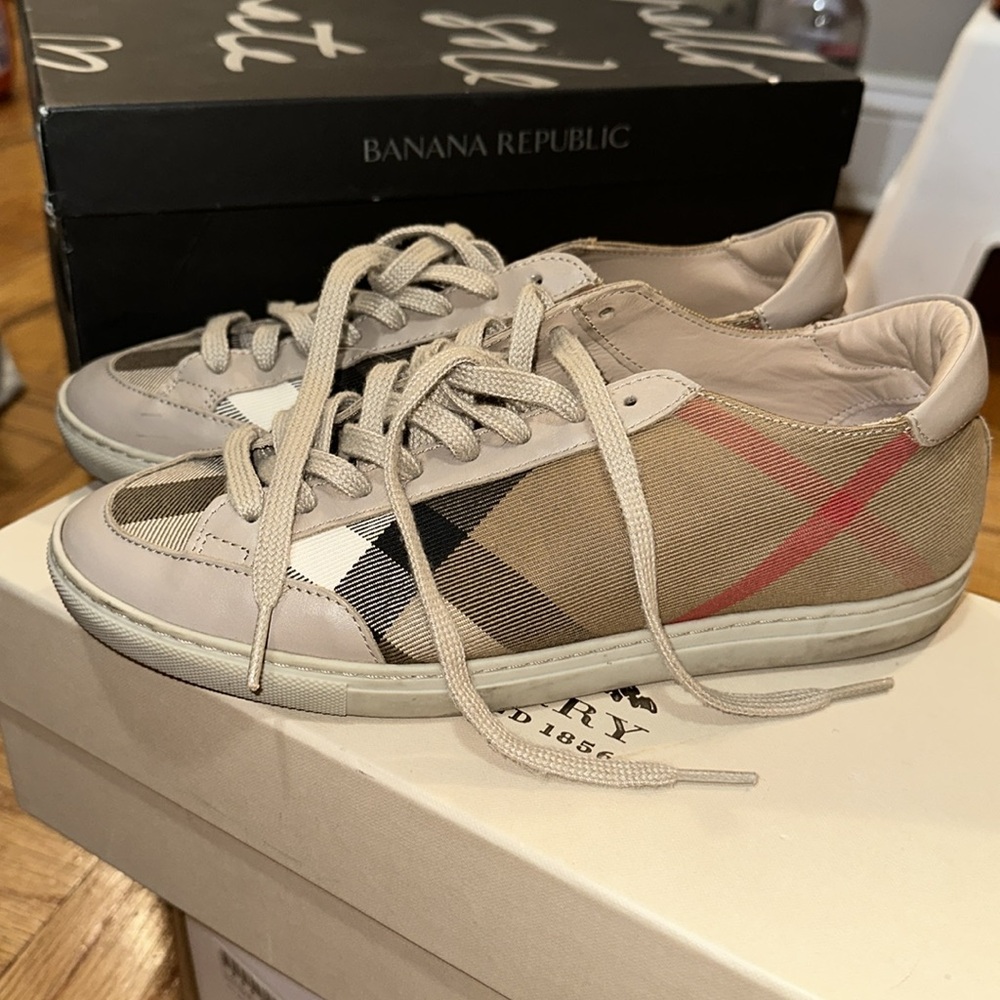 Burberry Beige and Red Plaid Sneakers - Picture 3 of 6